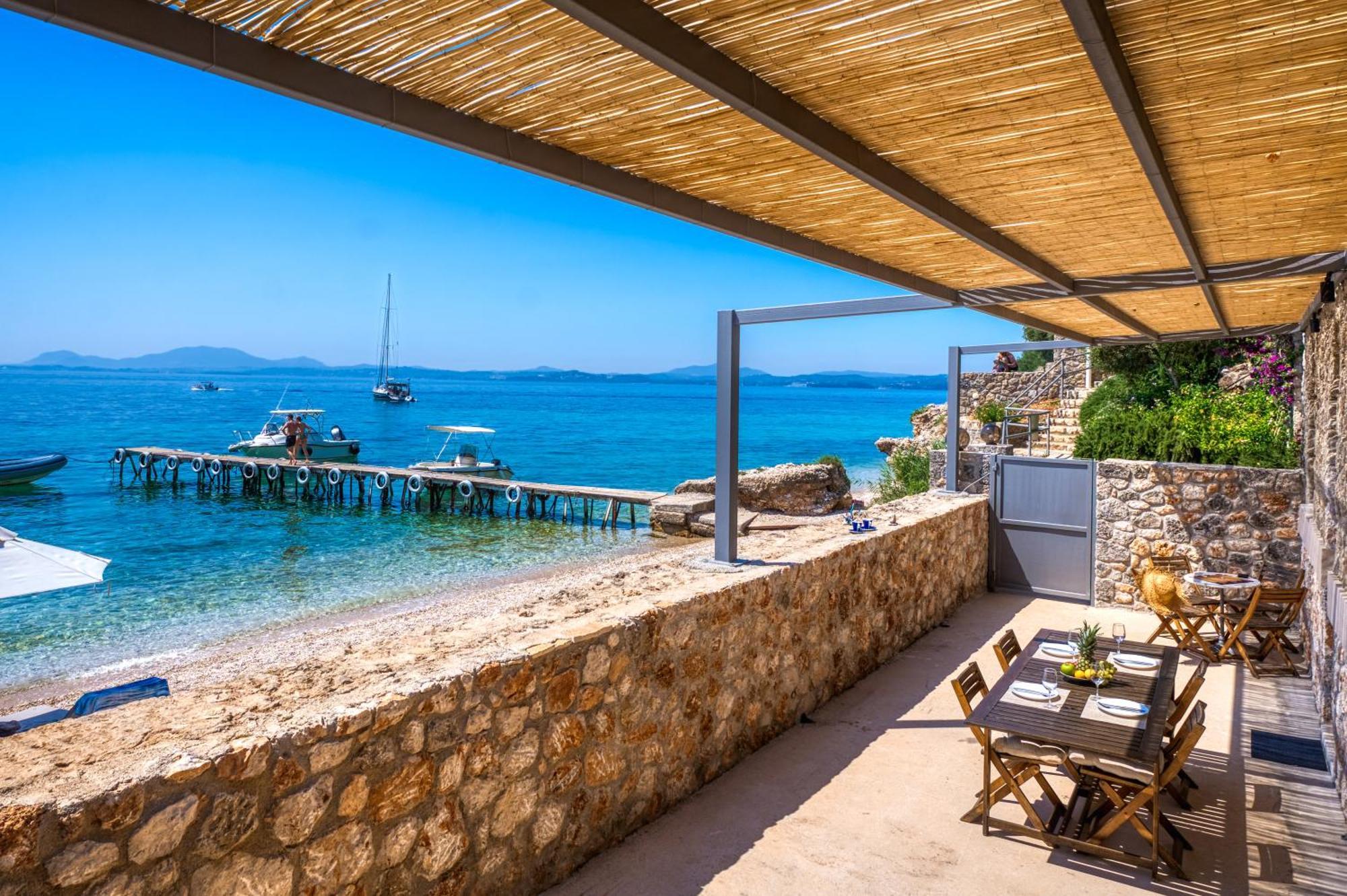 Glyfa Beach Villas Μπαρμπάτι Εξωτερικό φωτογραφία