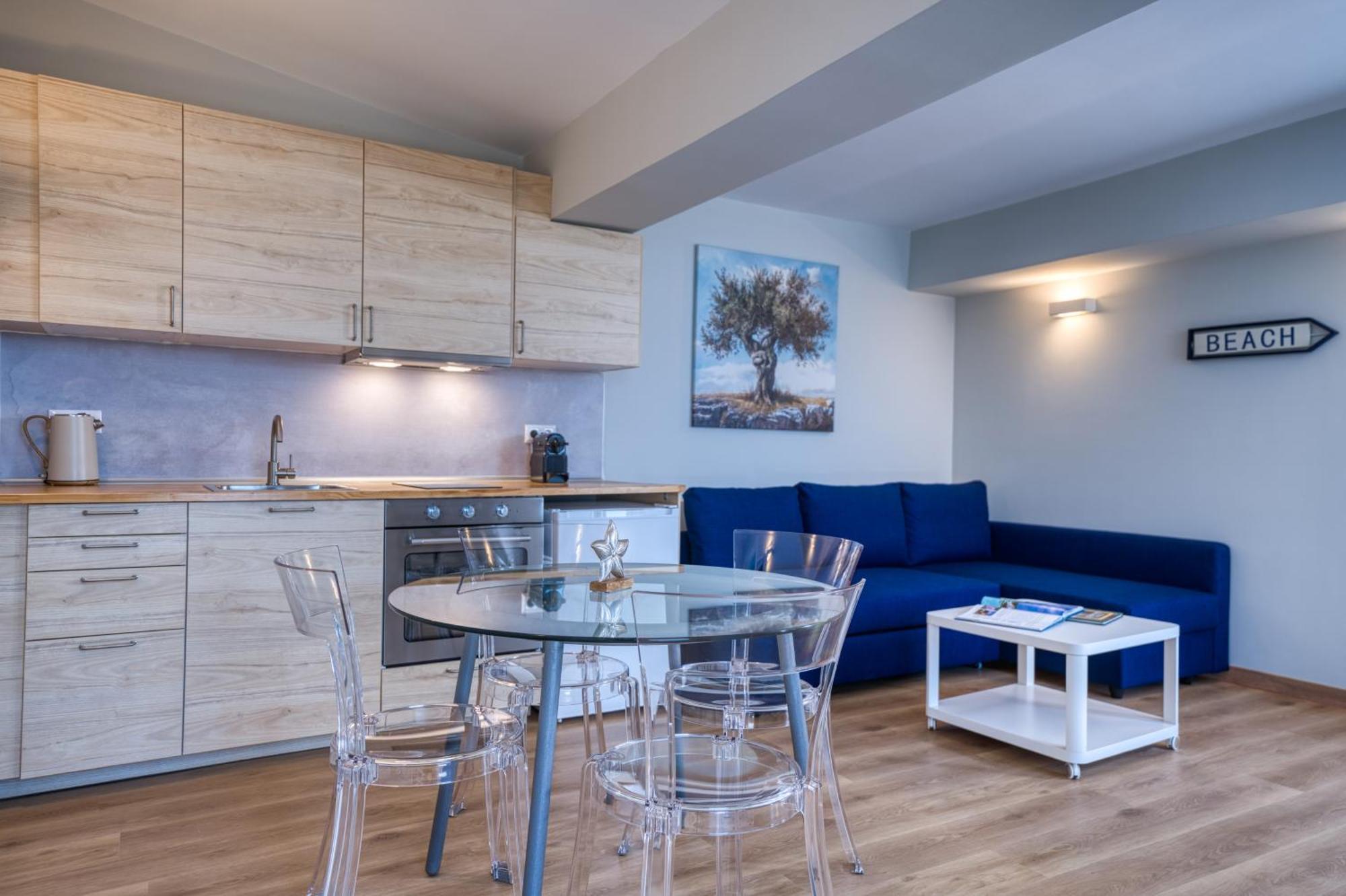Glyfa Beach Villas Μπαρμπάτι Εξωτερικό φωτογραφία