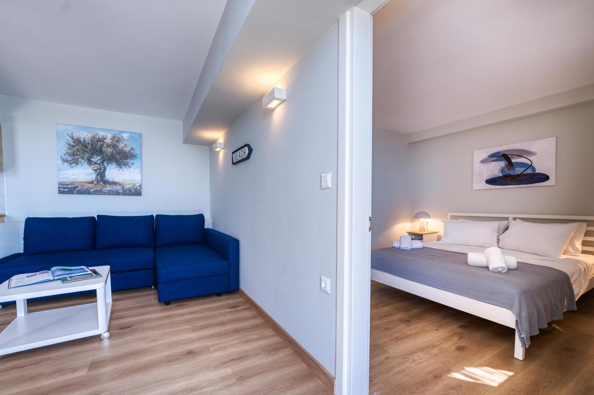 Glyfa Beach Villas Μπαρμπάτι Εξωτερικό φωτογραφία