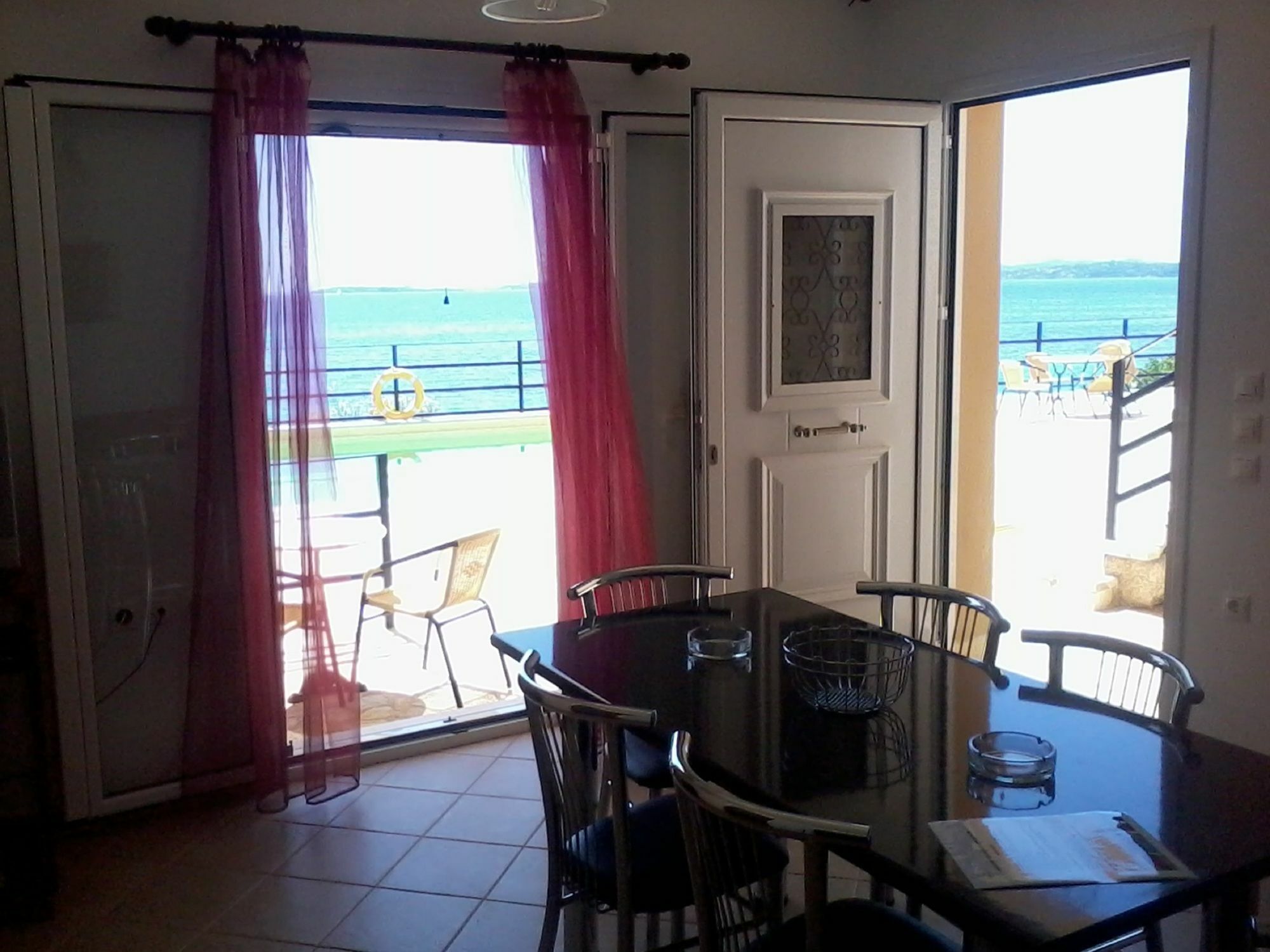 Glyfa Beach Villas Μπαρμπάτι Εξωτερικό φωτογραφία