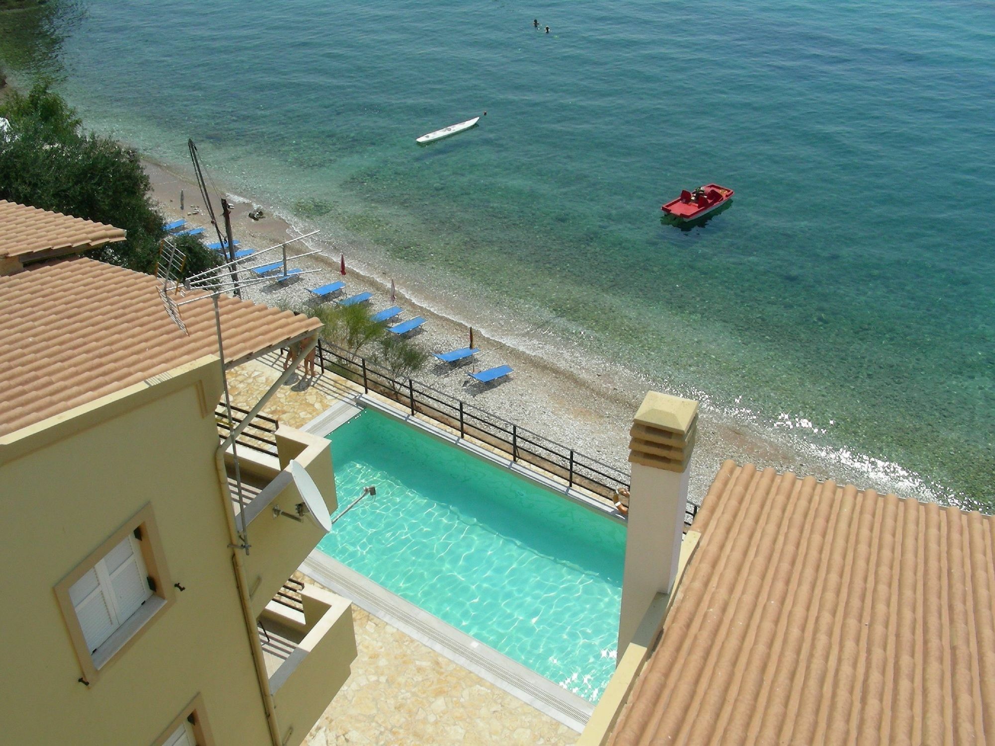 Glyfa Beach Villas Μπαρμπάτι Εξωτερικό φωτογραφία