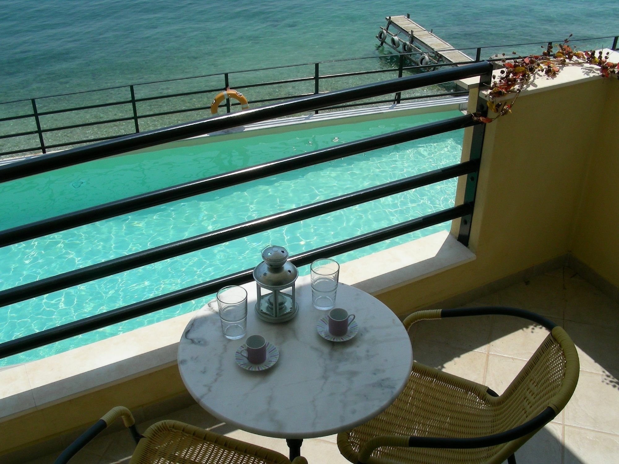 Glyfa Beach Villas Μπαρμπάτι Εξωτερικό φωτογραφία
